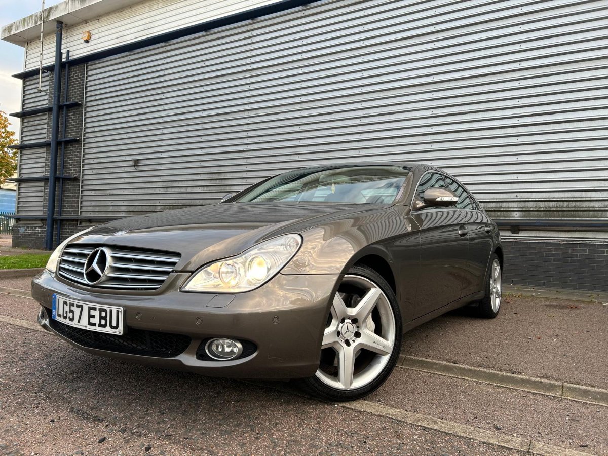Mercedes-Benz CLS 500