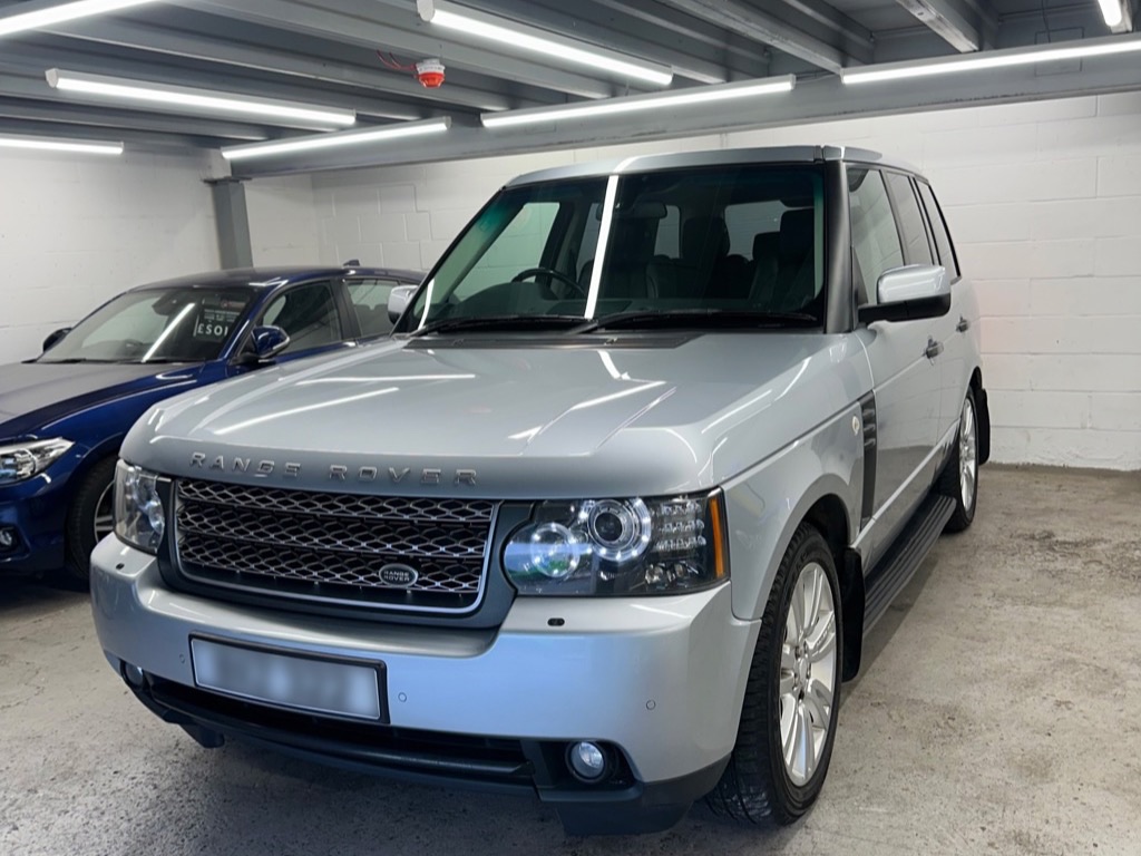 Silver Range Rover Vogue after detailing, front three-quarter view